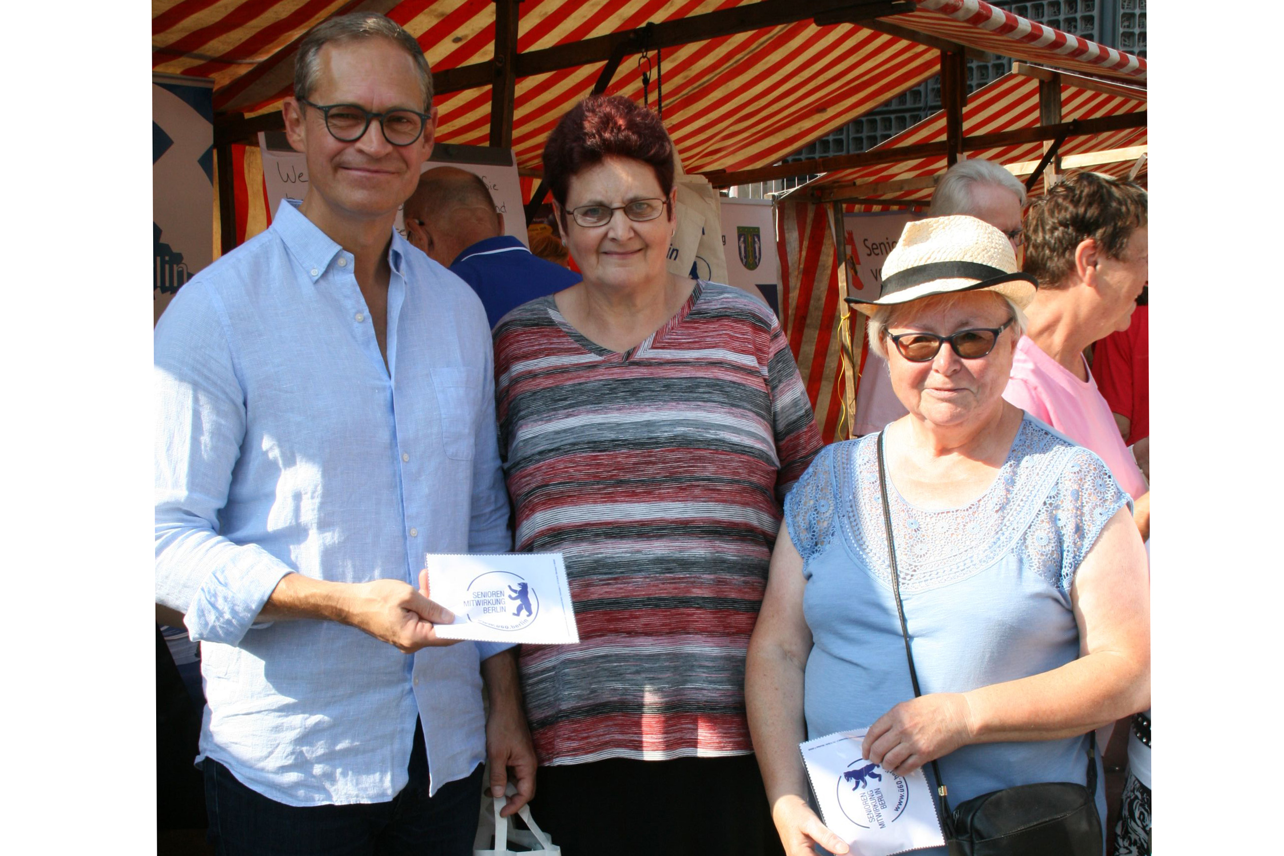 Der Regierende Bürgermeister Michael Müller, Eveline Lämmer und Dr. Johanna Hambach