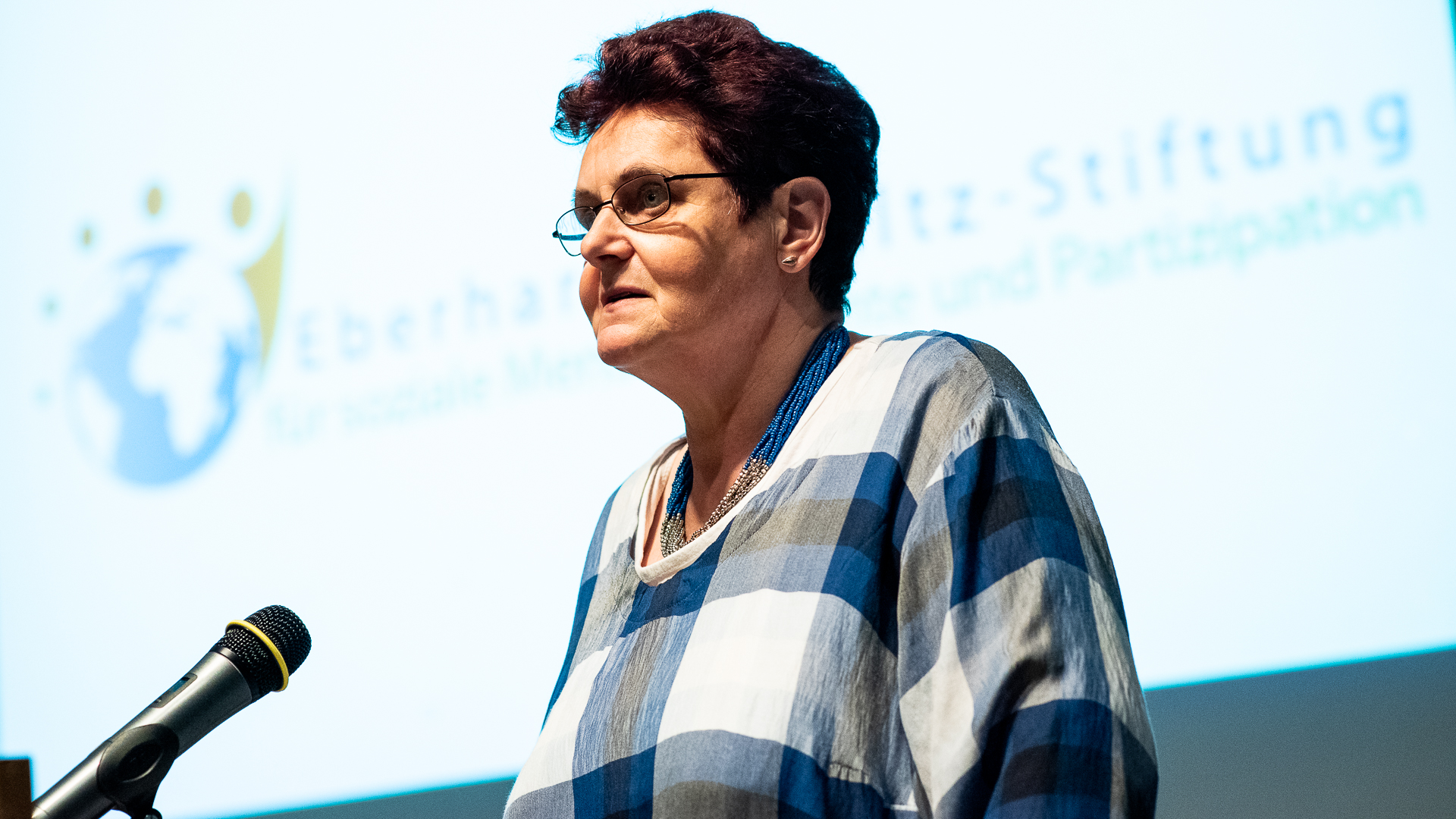 Laudatio von Eveline Lämmer